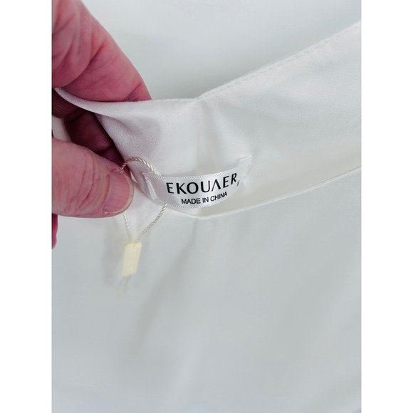 EKOUAER Women White V Neck Sleeveless Tank Top Womens Medium - Picture 2 of 4